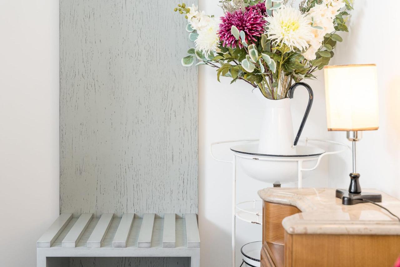 Отель Guestready - Crestuma Bright Экстерьер фото