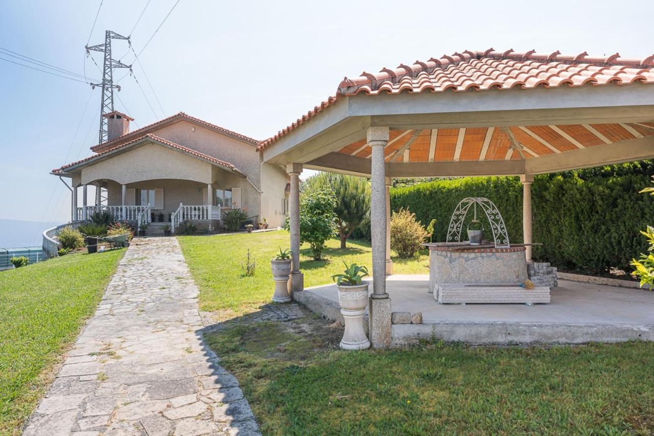Отель Guestready - Crestuma Bright Экстерьер фото