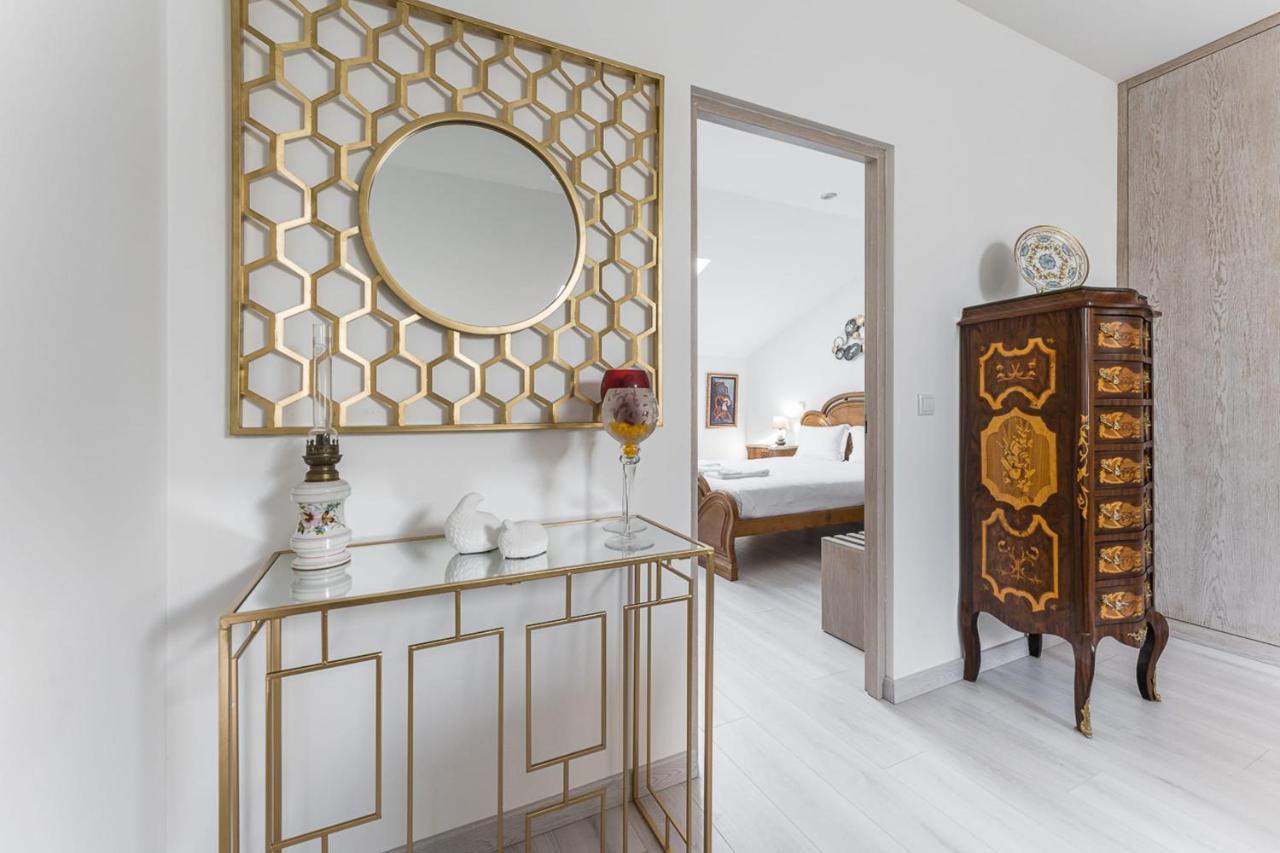 Отель Guestready - Crestuma Bright Экстерьер фото